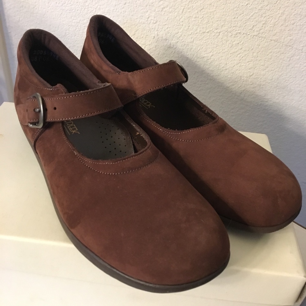 Cabin Creek Comfort Mary Janes